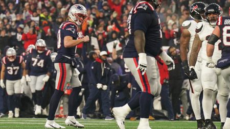 Jan 18, 2026; Foxborough, MA, USA; New England Patriots quarterback Drake Maye (10) celebrates after a touchdown in the second quarter against the Houston Texans in an AFC Divisional Round game at Gillette Stadium.