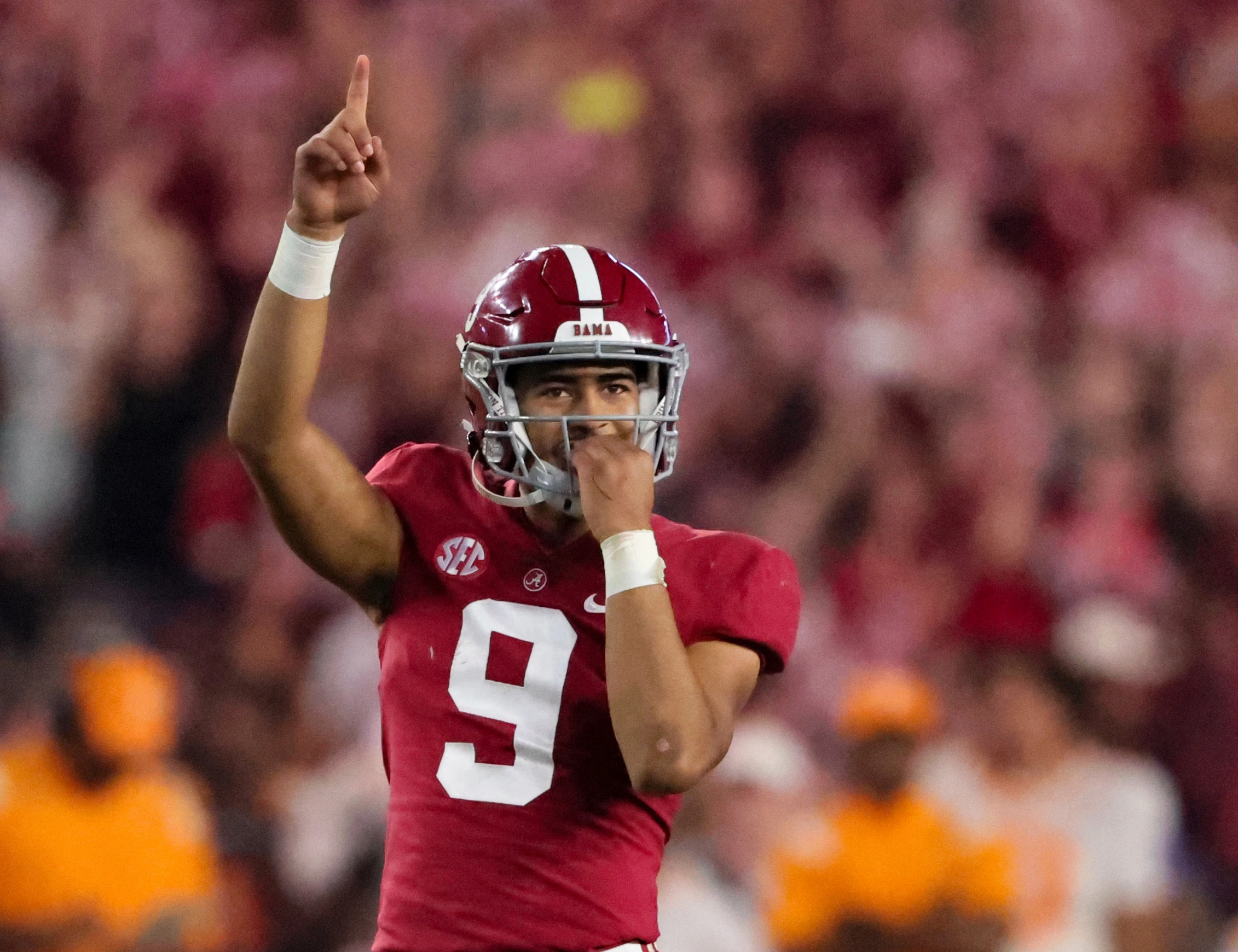 Bryce Young Heisman Trophy odds: QB stats, how he helped his case in 4OT  Iron Bowl win vs. Auburn - DraftKings Network