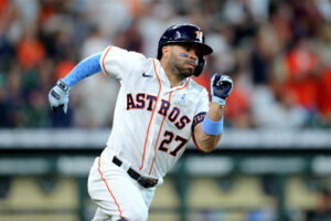 Houston Astros second baseman Jose Altuve runs the bases