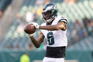 Philadelphia Eagles wide receiver Devonta Smith catches a pass during pregame warmups