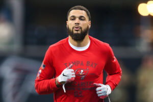 Mike Evans #13 of the Tampa Bay Buccaneers warms up prior to a game against the Atlanta Falcons at Mercedes-Benz Stadium on November 24, 2019 in Atlanta, Georgia.