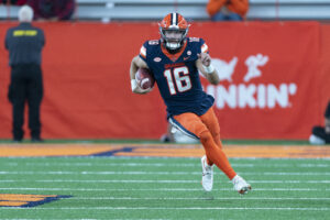 Syracuse Orange Quarterback Garrett Shrader (16) runs with the ball during the second half of the College Football game between the Boston College Eagles and the Syracuse Orange on October 30, 2021, at the Carrier Dome in Syracuse, NY.