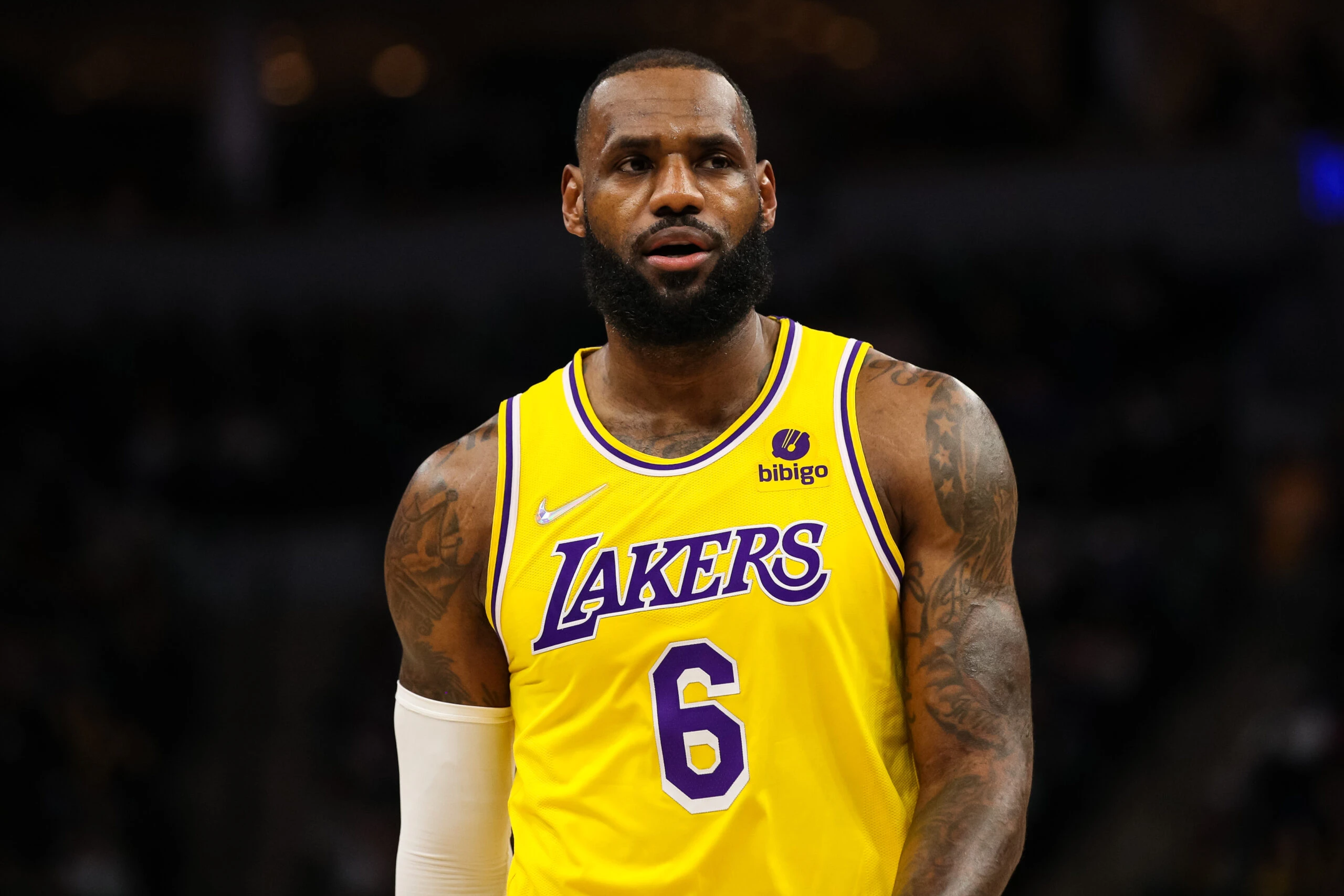 LeBron James Player Props: Lakers vs. Rockets