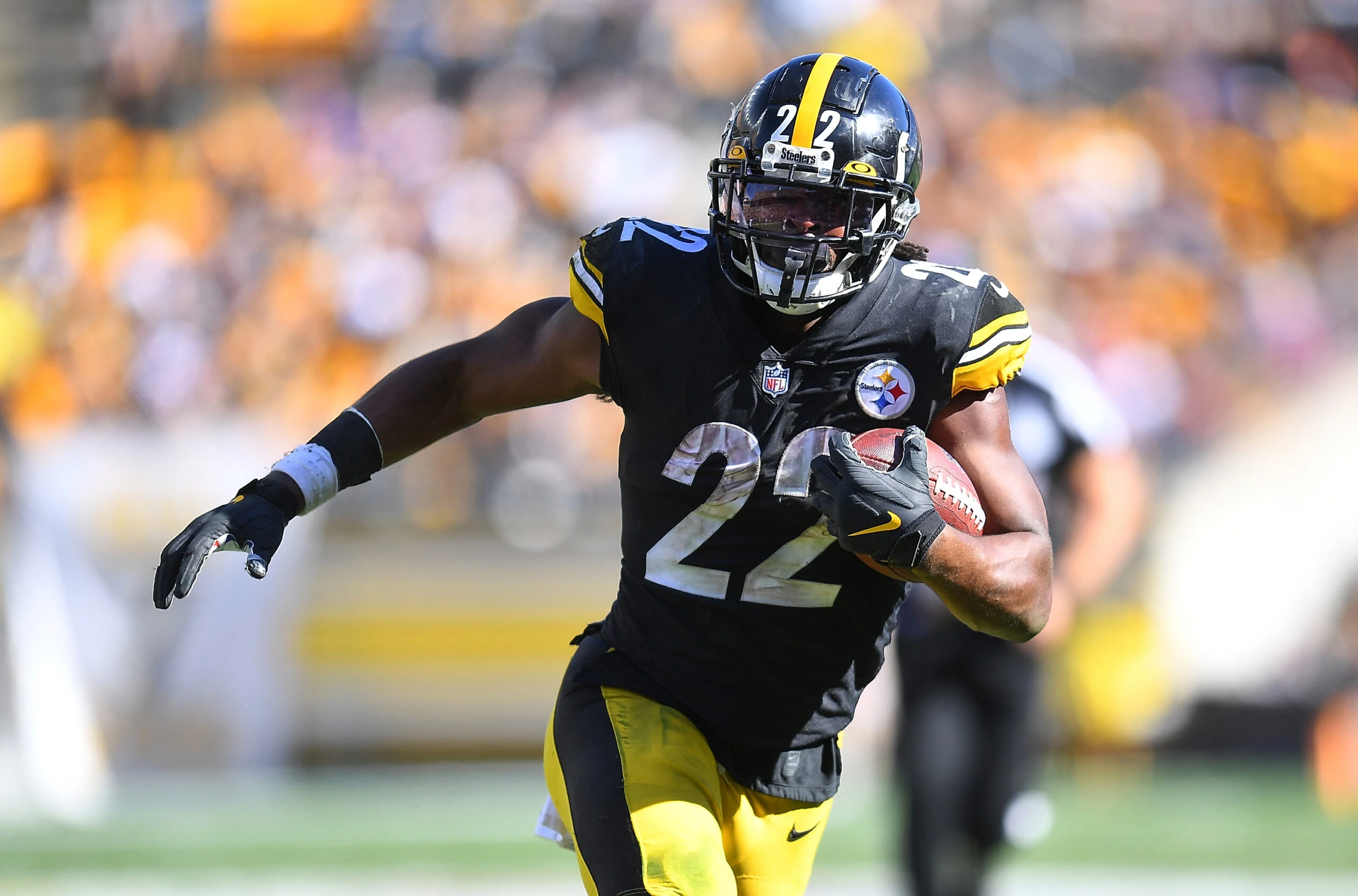 Steelers running back Najee Harris photo gallery through Week 6