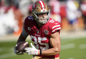 George Kittle #85 of the San Francisco 49ers warms up during pregame warm-ups before the game against the Arizona Cardinals at Levi's Stadium on November 07, 2021 in Santa Clara, California.