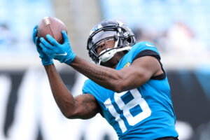 Laquon Treadwell #18 of the Jacksonville Jaguars warms up before the game against the Atlanta Falcons at TIAA Bank Field on November 28, 2021 in Jacksonville, Florida.