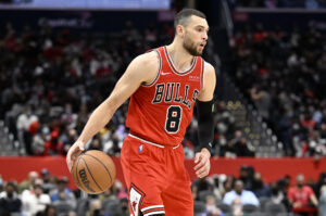 Zach LaVine #8 of the Chicago Bulls handles the ball against the Washington Wizards at Capital One Arena on January 01, 2022 in Washington, DC.