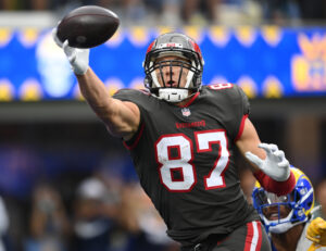 Tampa Bay Buccaneers tight end Rob Gronkowski tries to make a catch in the end zone in the third quarter against the Los Angeles Rams