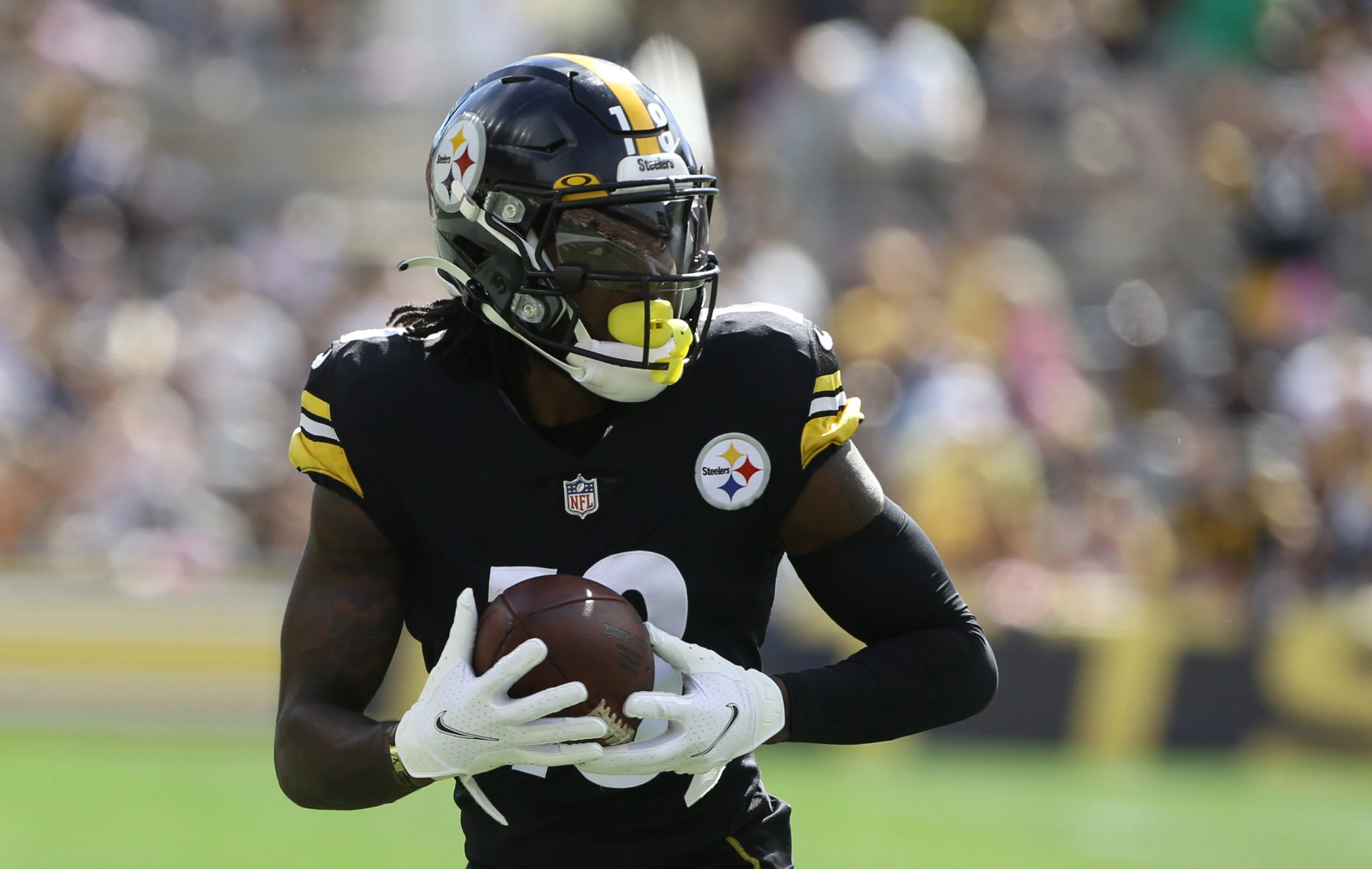 David Njoku Player Props, Betting Lines, Odds, and Picks for Browns vs.  Steelers