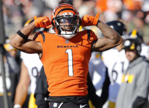 Cincinnati Bengals wide receiver Ja'Marr Chase celebrates after making a catch for a against the Pittsburgh Steelers