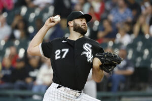 Chicago White Sox starting pitcher Lucas Giolito (27) delivers against the Boston Red Sox during the first inning at Guaranteed Rate Field.