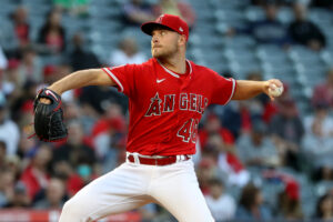 Los Angeles Angels starting pitcher Reid Detmers (48)