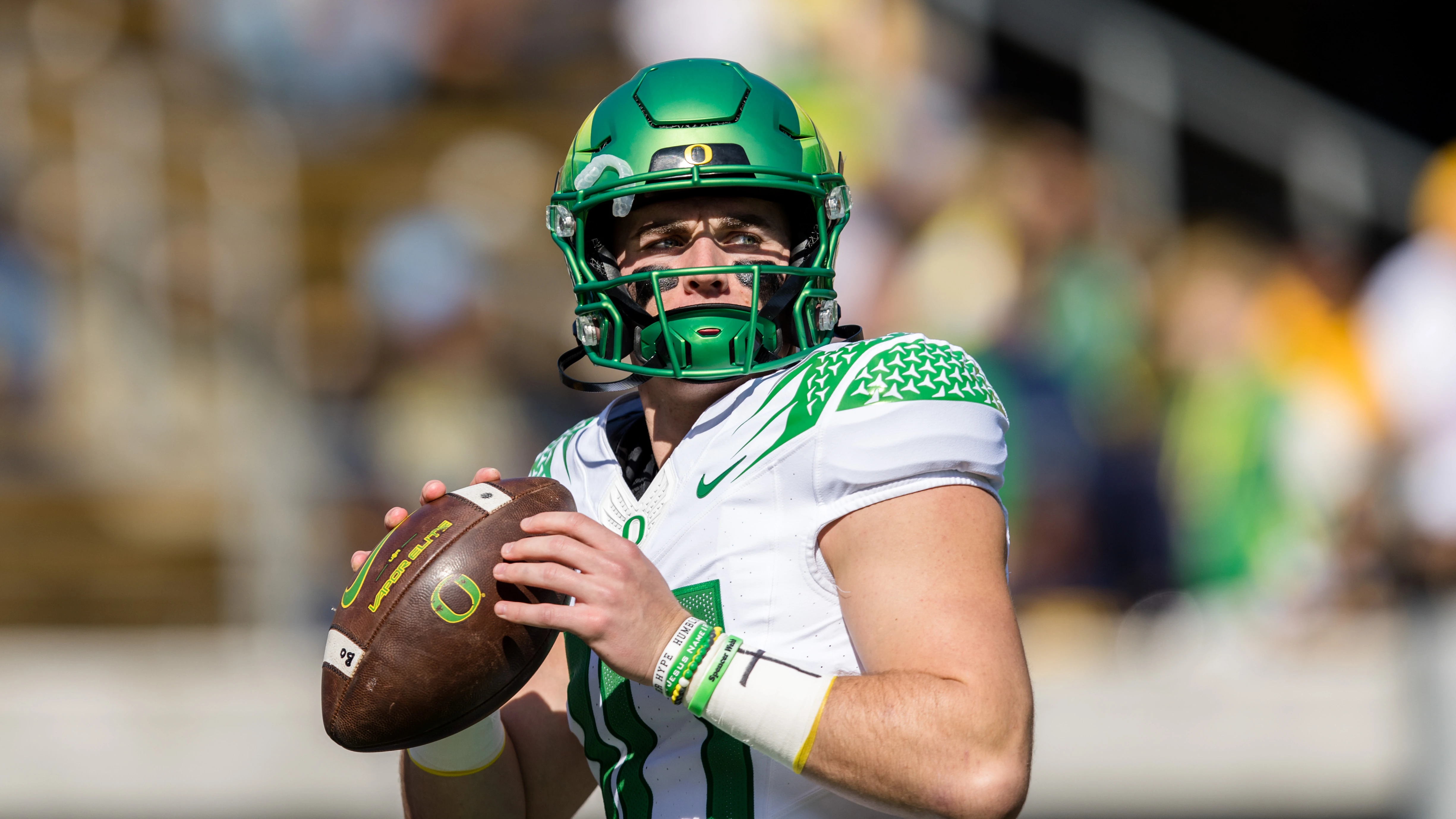 Oct 29, 2022; Berkeley, California, USA; Oregon quarterback Bo Nix (10) passes just before the start of the game against The California Golden Bears at FTX Field at California Memorial Stadium.