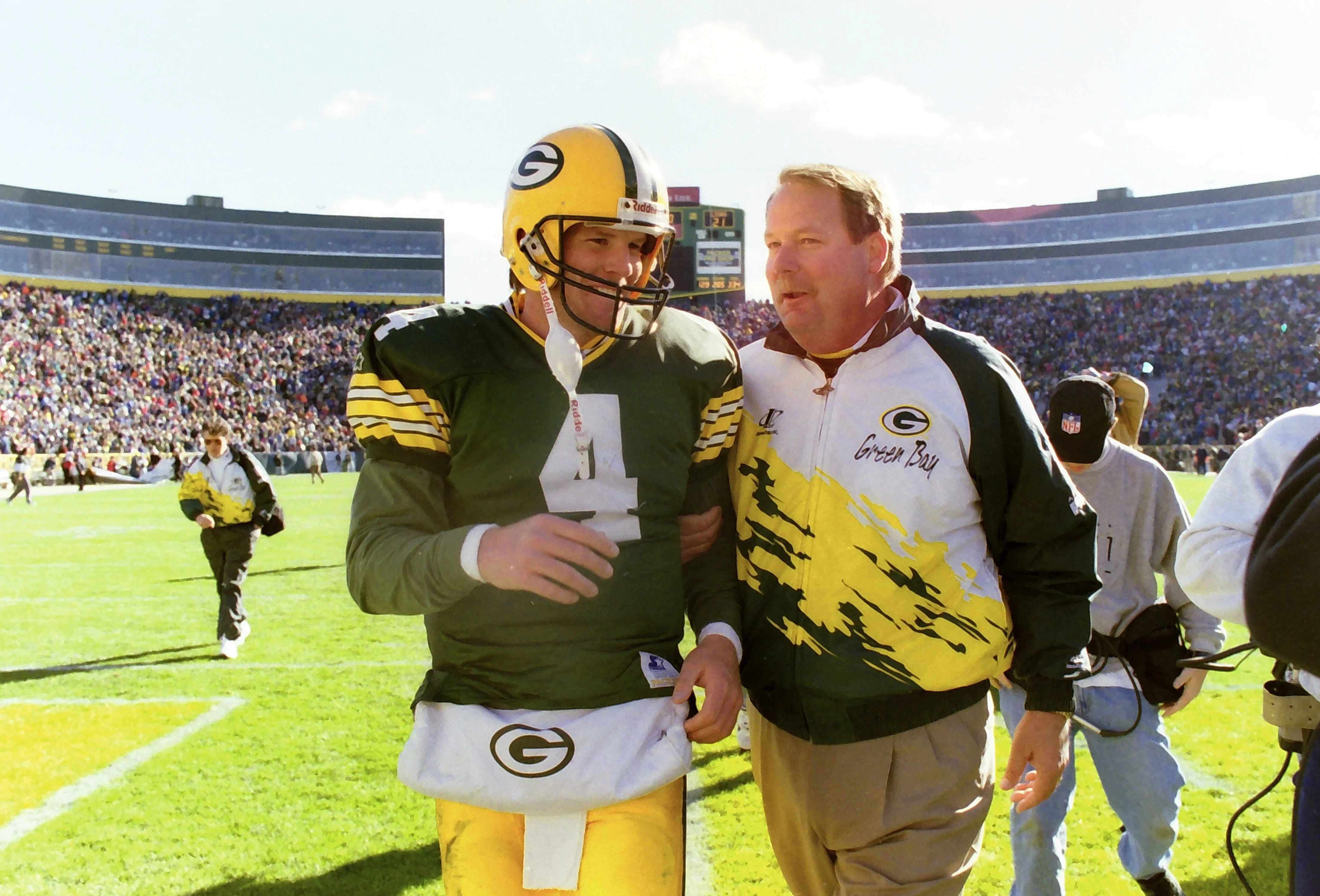 2022-23 Green Bay Packers Betting Guide: Win totals, player props